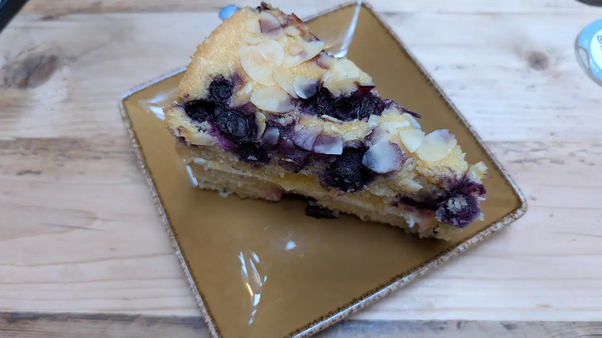 Bay View Tea Rooms – cake shop in Beer, Seaton
